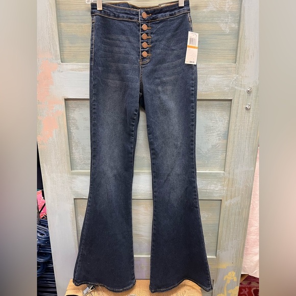 Dollhouse jeans - Picture 1 of 3